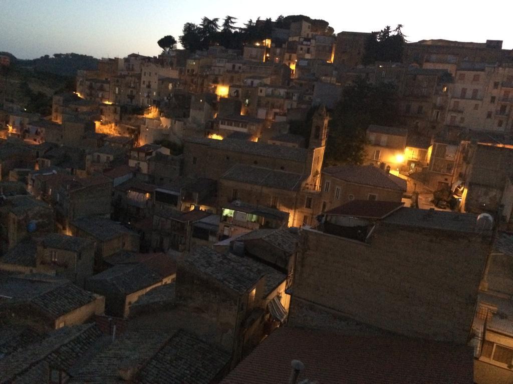 B&B Dimora Del Conte Piazza Armerina Szoba fotó